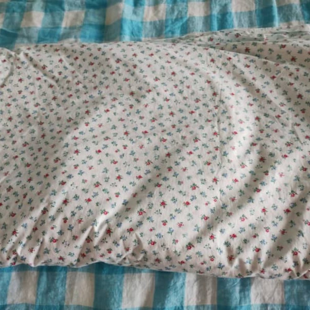 DOEN king sized quilt - iconic and rare. New.